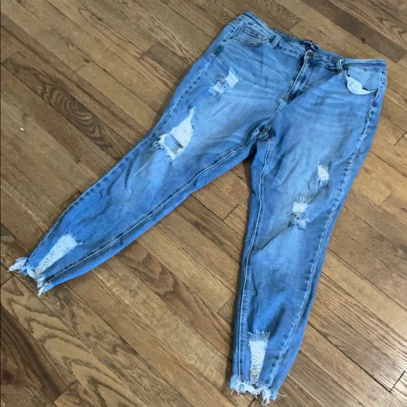 Jeans - Picture 3 of 3